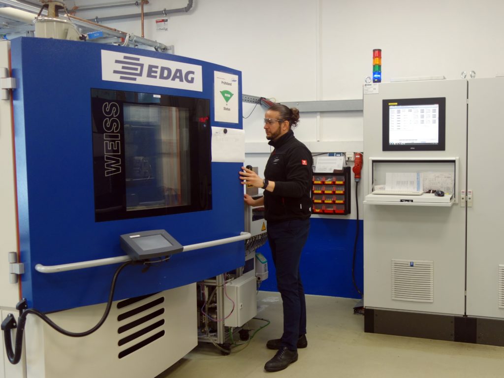 A test chamber in the test laboratory in Maintal.